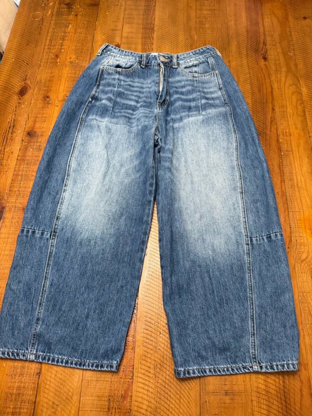 Classic Straight Leg Women’s Jeans in Blue